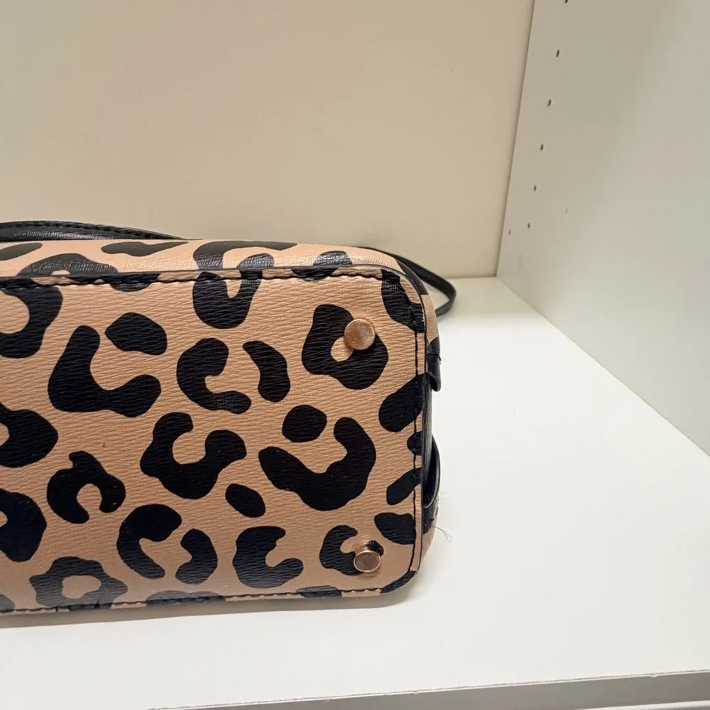 Kate Spade Darcy Graphic Leopard Small Satchel Crossbody Bag Black Trim office